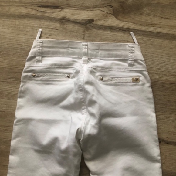 Snakeskin Front White Stretchy Skinny Jeans with Gold Details - Picture 8 of 10